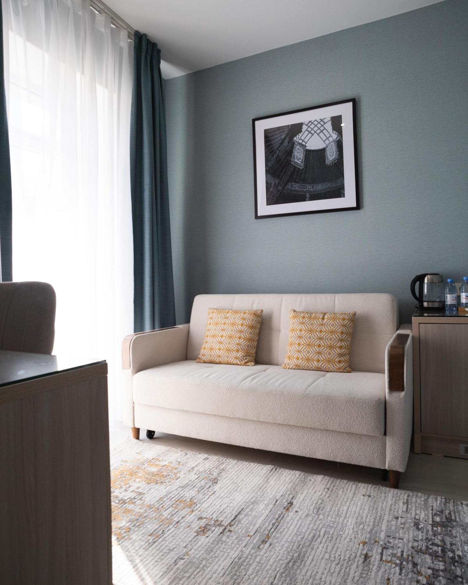 Resident Hotel Gogol Almaty Exterior photo